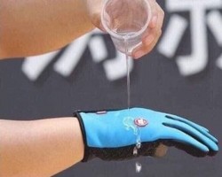 Găng tay cảm ứng chống nước